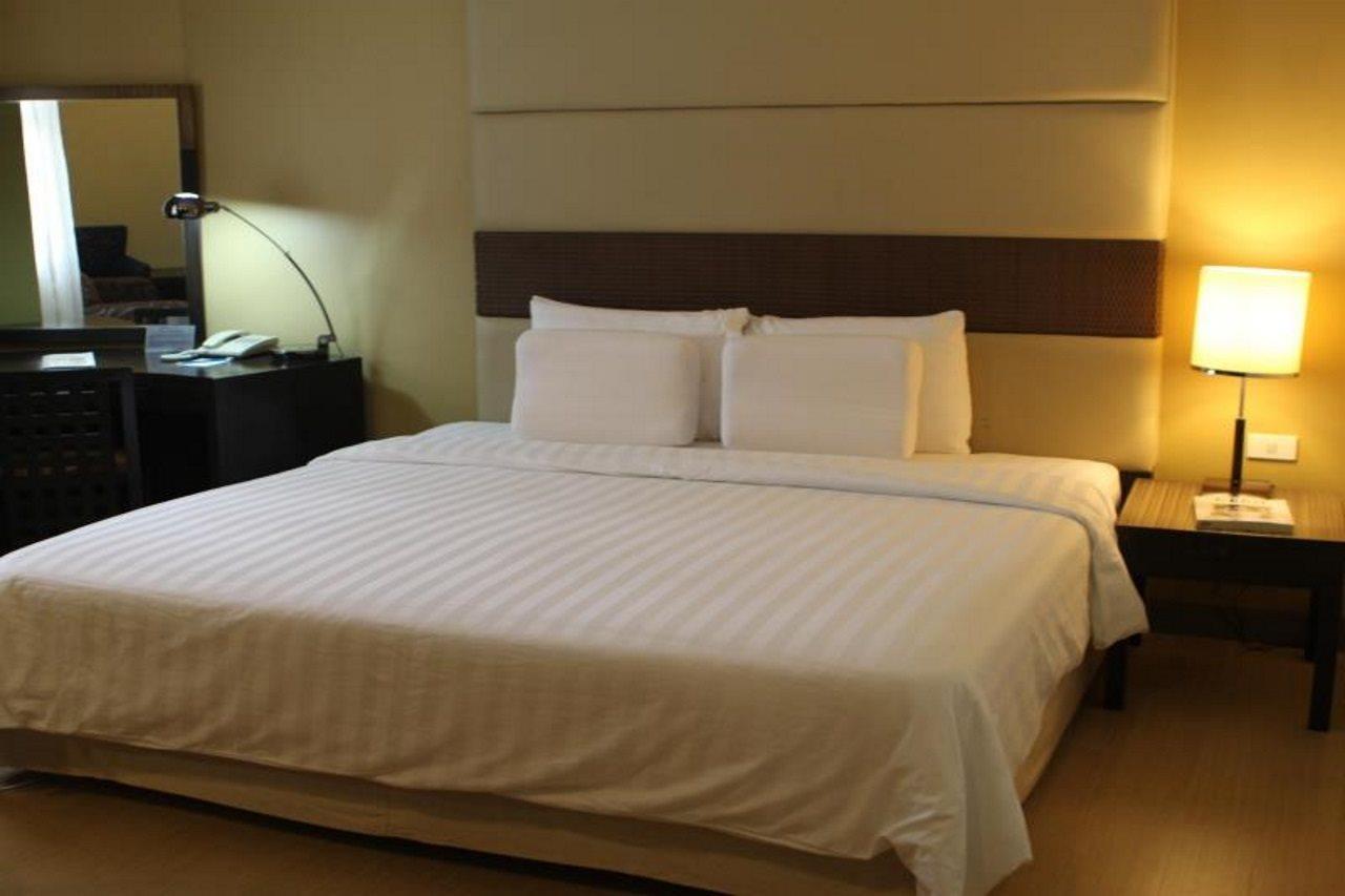Summit Circle Cebu - Quarantine Hotel Exterior foto